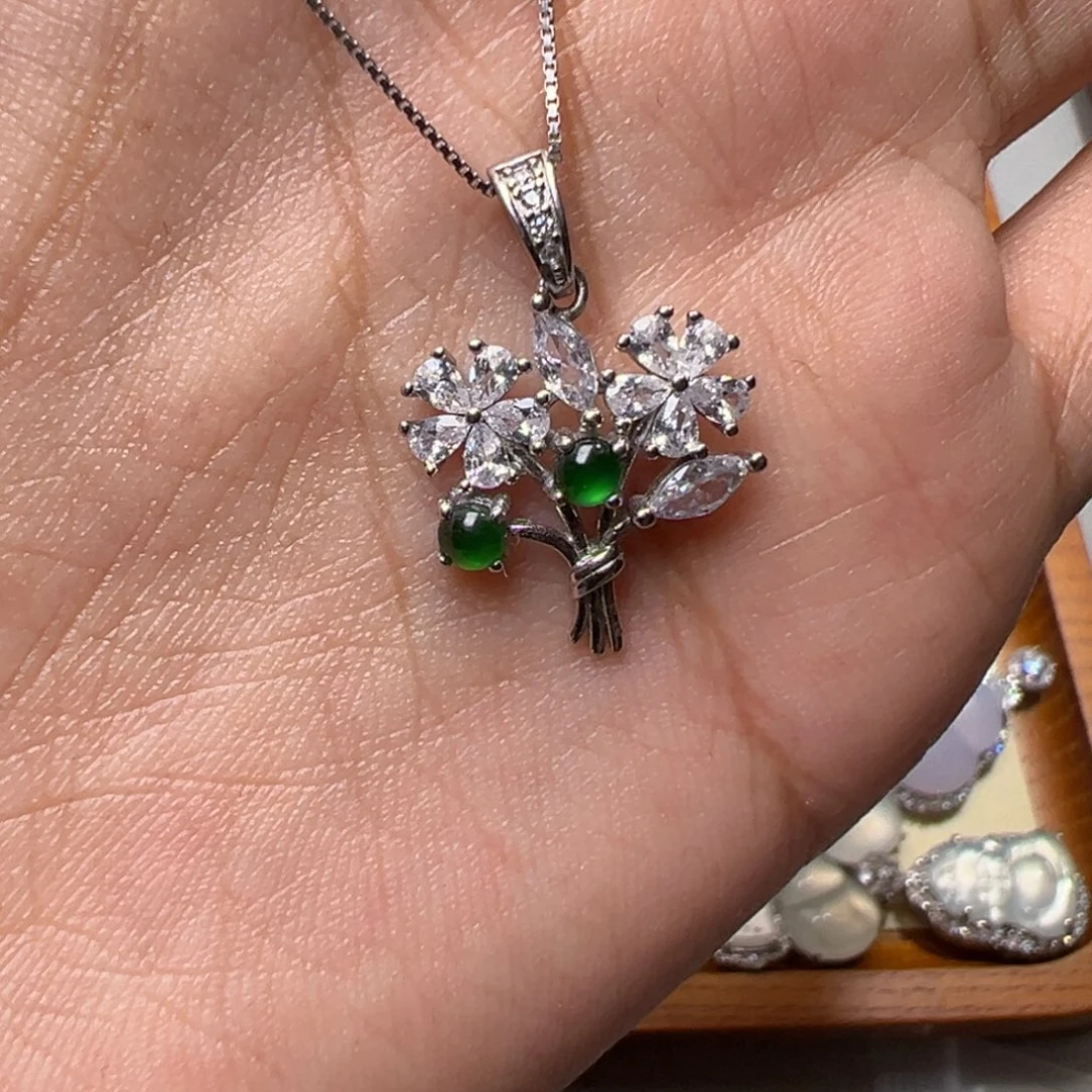 翡翠未镶嵌吊坠(不含链)吊坠