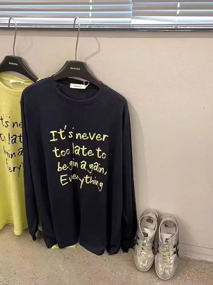 C11-2-3六色“圆领蜡笔字母“长袖上衣（837）