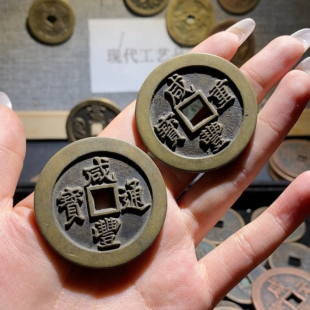 悄***谈铜现代仿制工艺品