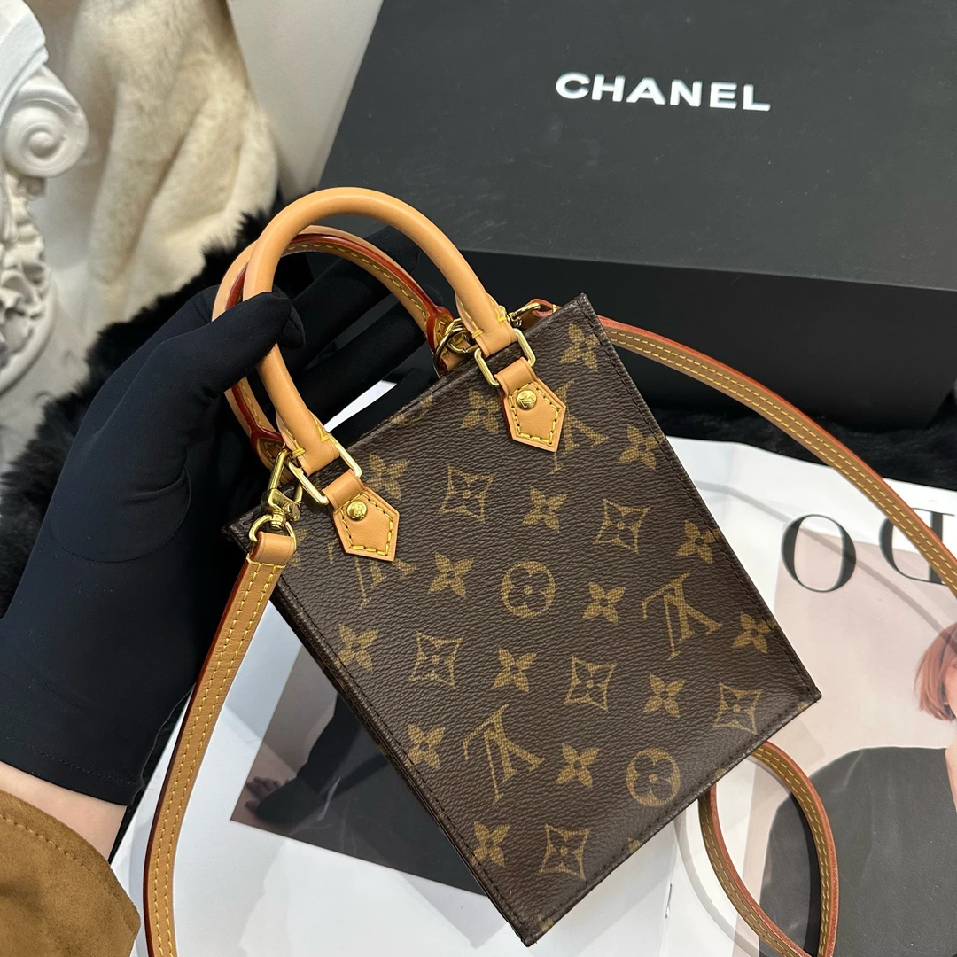 95新 LouisVuitton/路易威登 lv路易威登 老花琴谱mini手提斜挎包