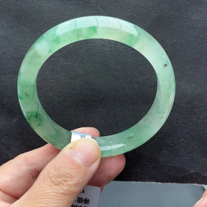 石英质玉未镶嵌手镯57/58