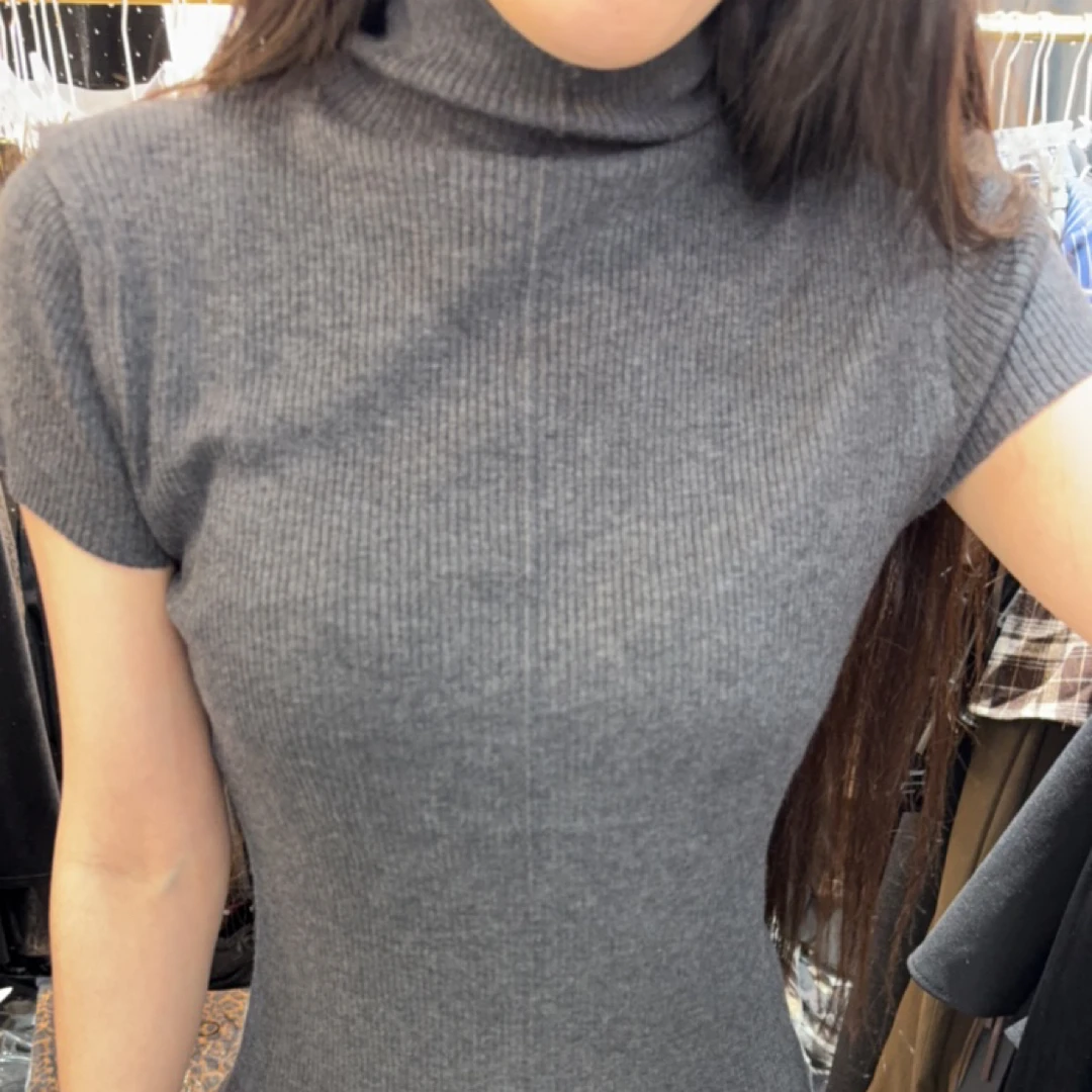 吾欢喜2025秋冬新款时尚复古别致轻奢风外套