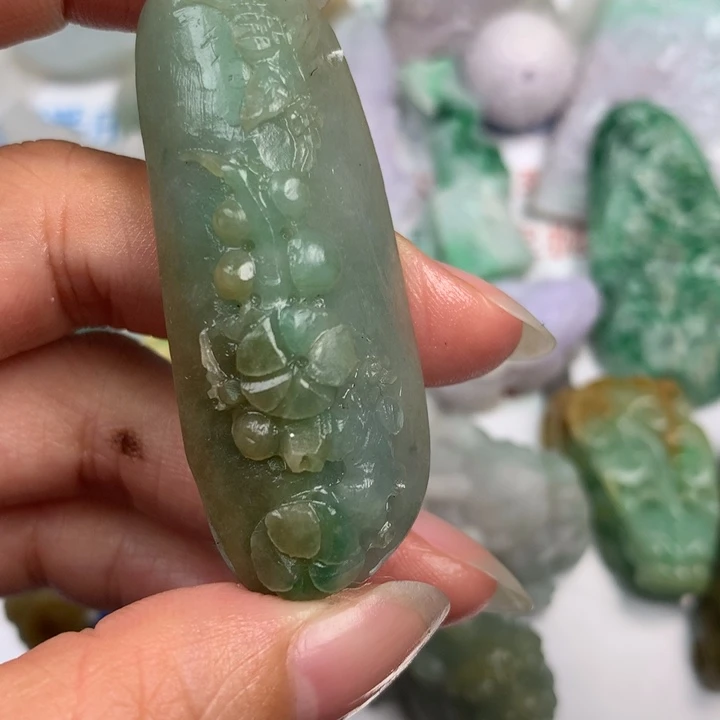 未镶嵌定制翡翠翡翠