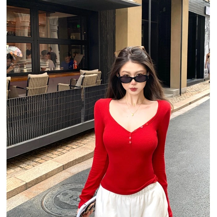 纯欲风红色v领长袖磨毛T恤女秋季修身收腰内搭弹力紧身打底衫上衣