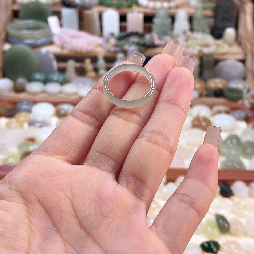 豪***a未镶嵌戒指和田玉