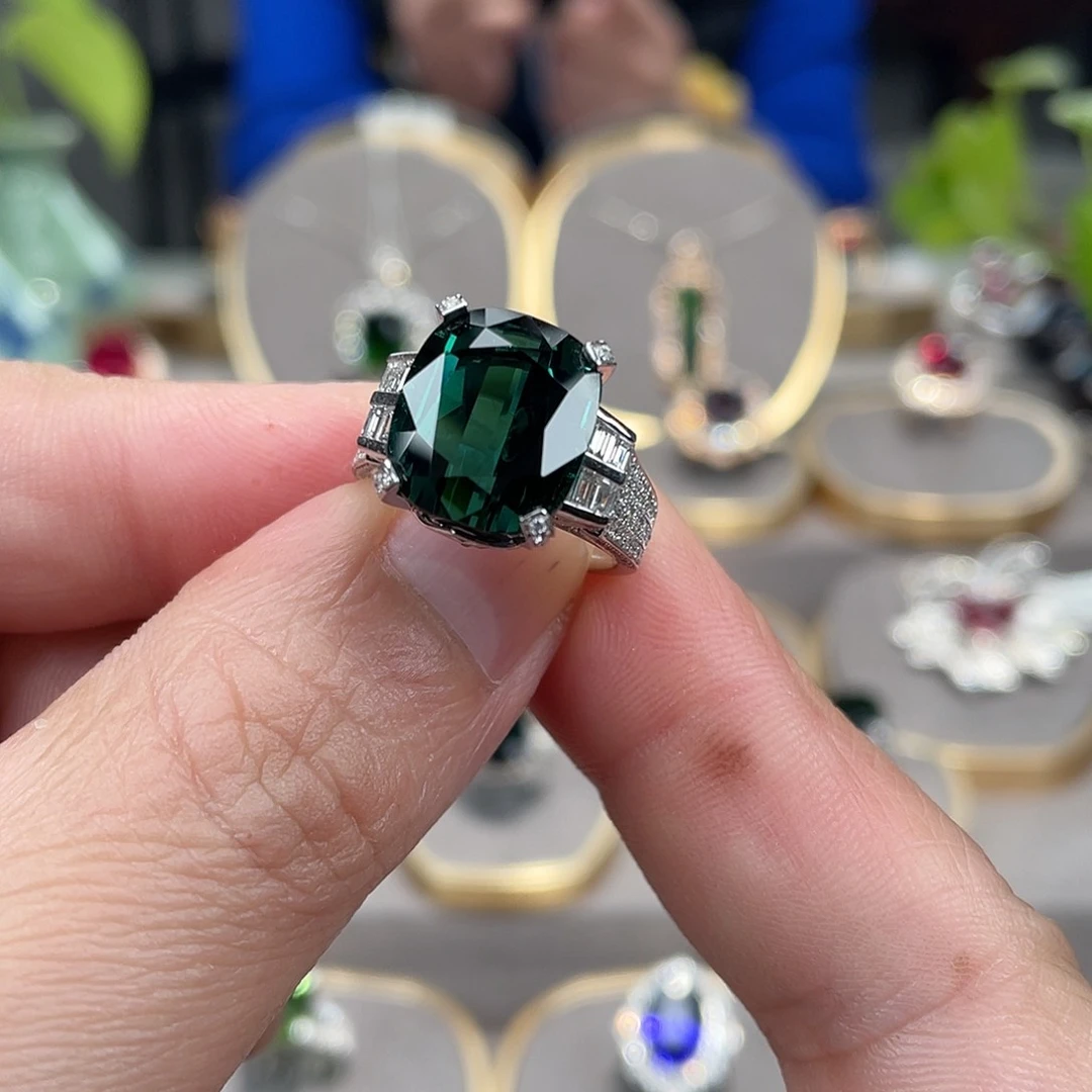 碧玺戒指18K金镶嵌10.35ct