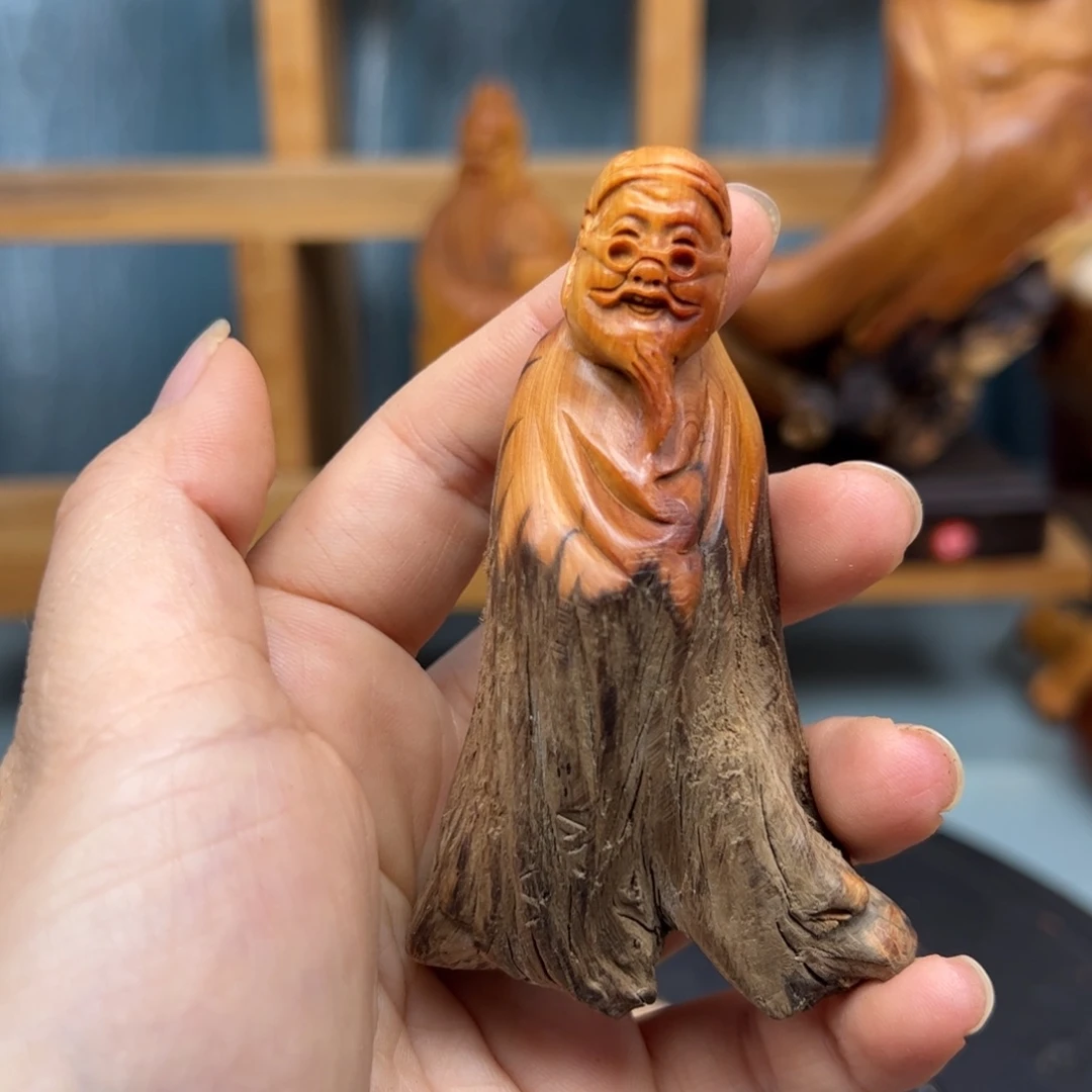 木林****⁰崖柏木摆件手把件