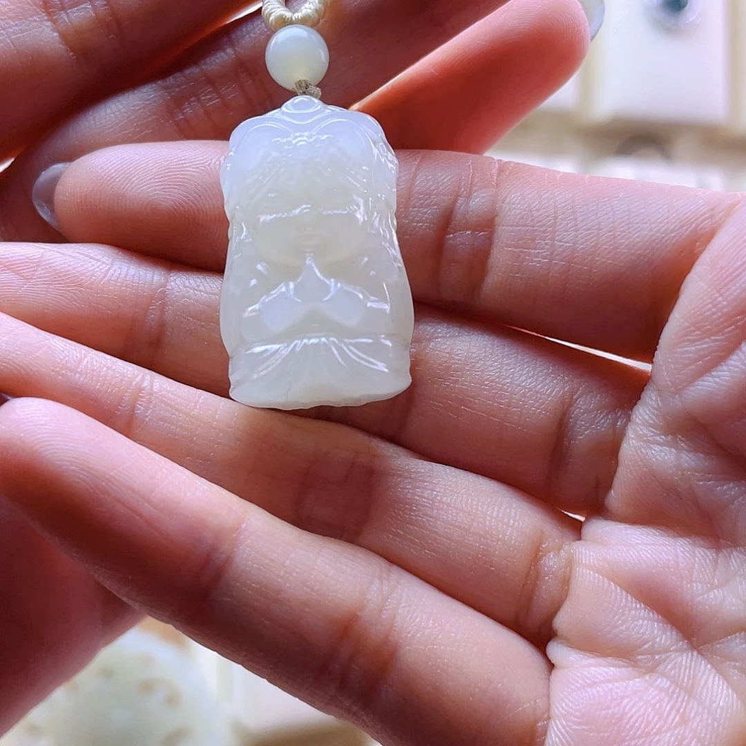 和田玉吊坠(赠链)未镶嵌L**Y