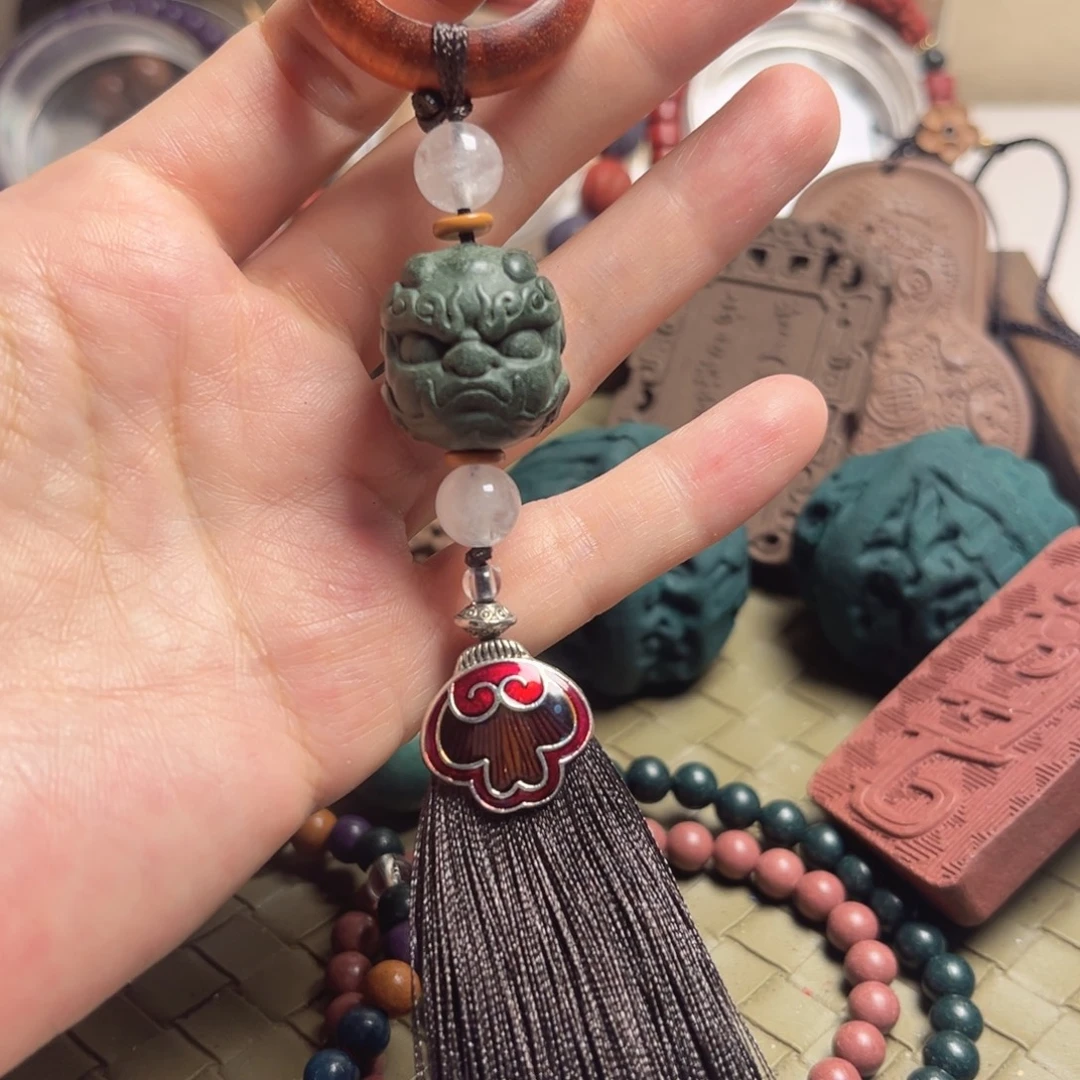 泥塑三味正气2.0貔貅珠跑环流苏