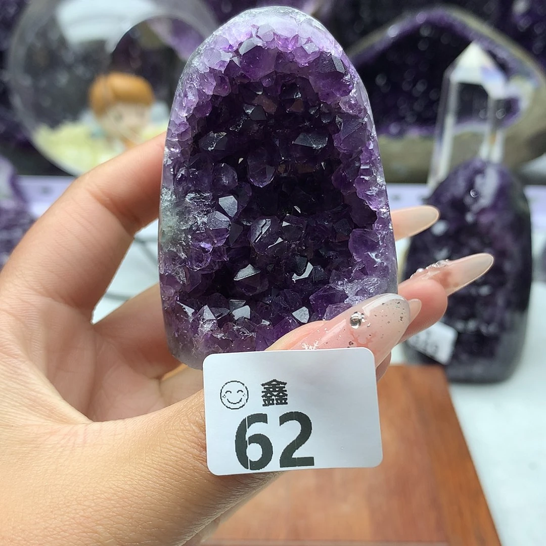 未镶嵌大型摆件（非配饰）水晶