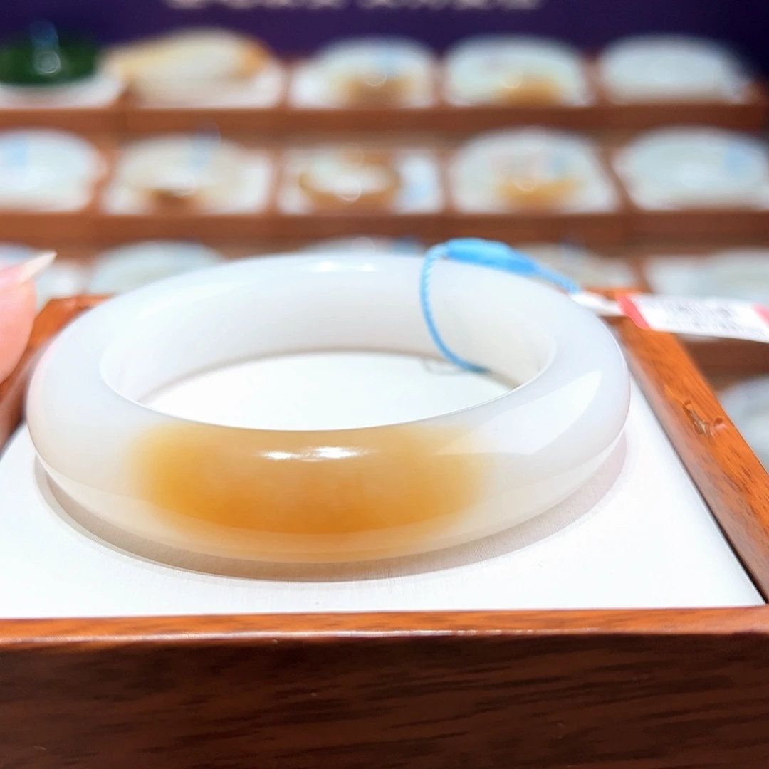 和田玉手镯55/56未镶嵌