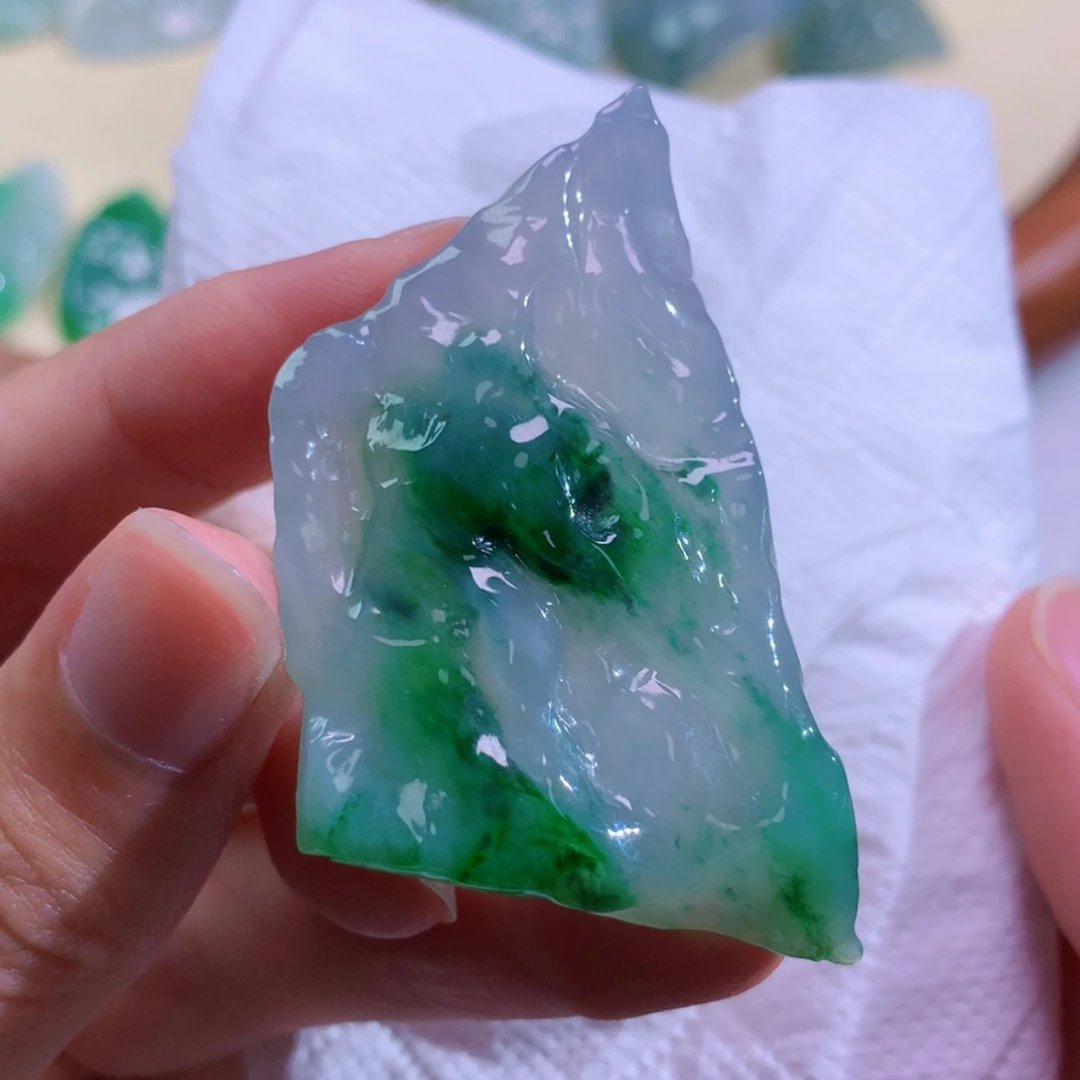【闪购商品】颈饰未镶嵌翡翠