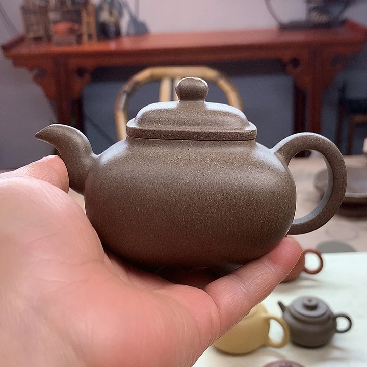 。***。茶壶紫砂段泥，青段，200容量