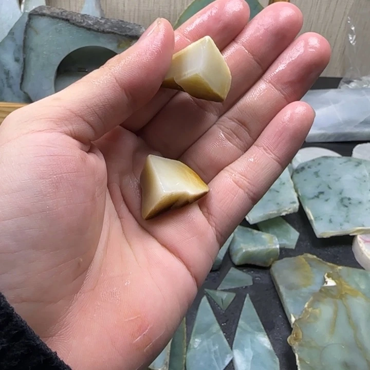 翡翠未镶嵌颈饰纯天然缅甸翡翠