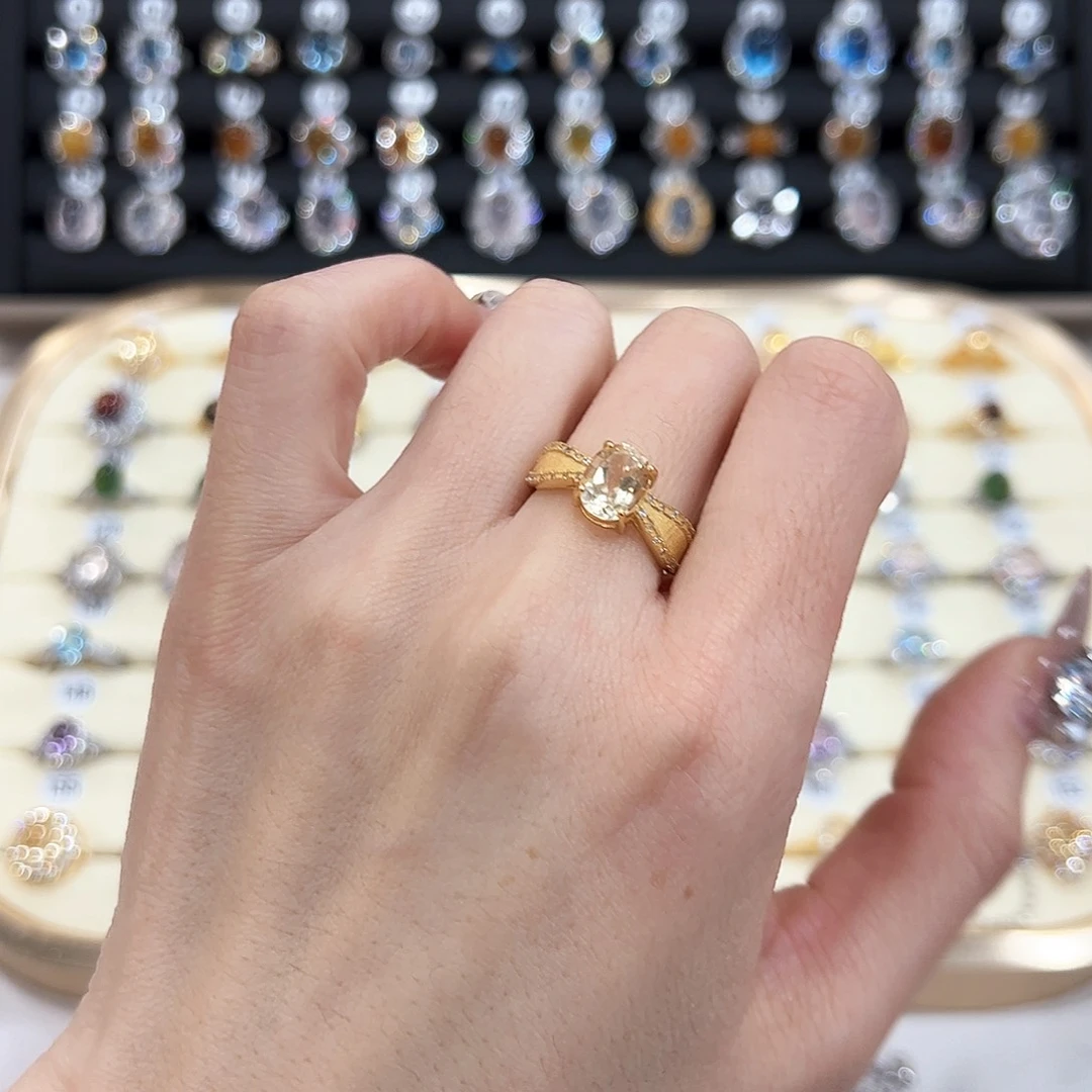 水晶金色拖不保色介意慎拍银托不掉色银S925镶嵌切割面