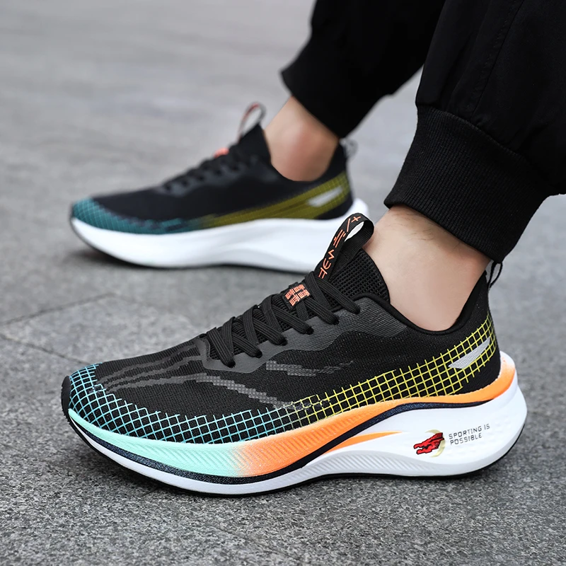 夏季时尚百搭男碳板休闲竞速透气运动鞋减震网面车缝线跑步鞋女士