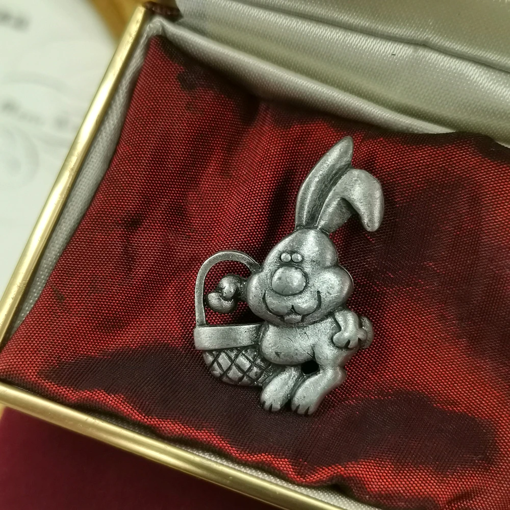 细节大师美国JJ开小差的兔子胸针[2501035-043]