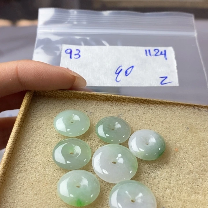 夏***醒定制翡翠未镶嵌不退