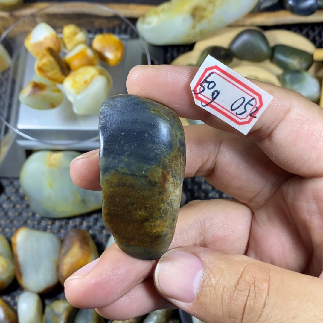 和田玉（糖玉）未镶嵌挂件