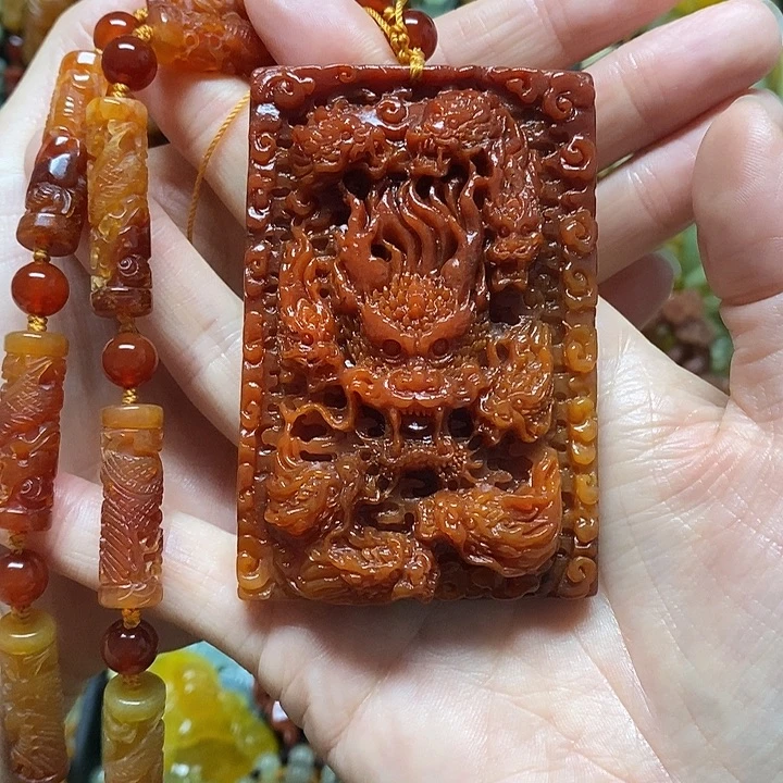 乙***¹岫玉未镶嵌吊坠(赠链)