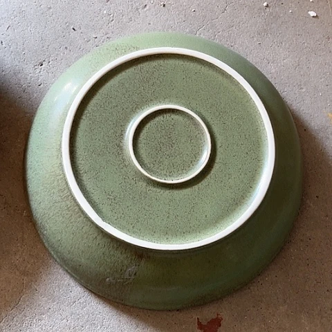 微瑕，不能明火，22厘米，高度4外绿内白