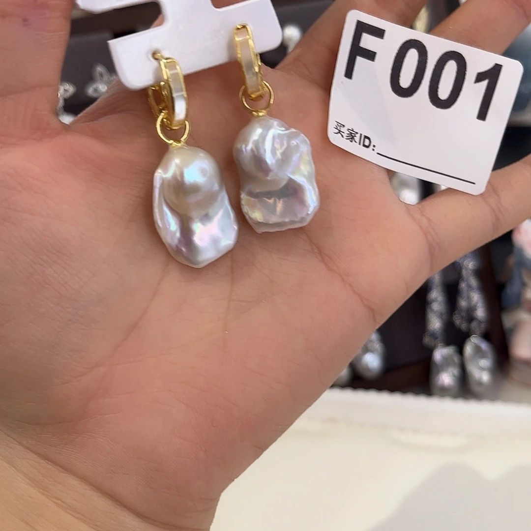 合金淡水珍珠耳饰