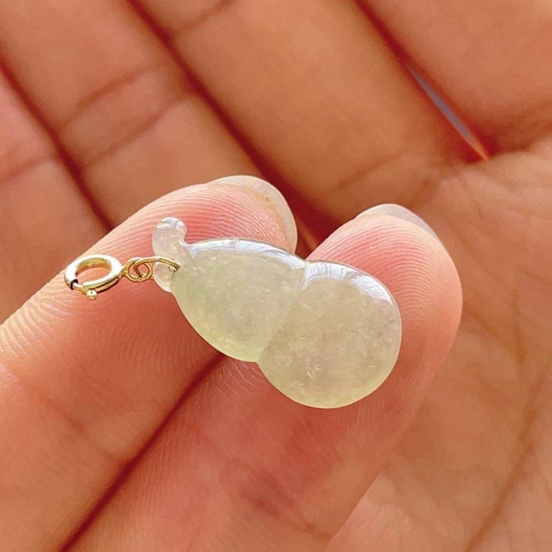 翡翠颈饰18K金镶嵌葫芦