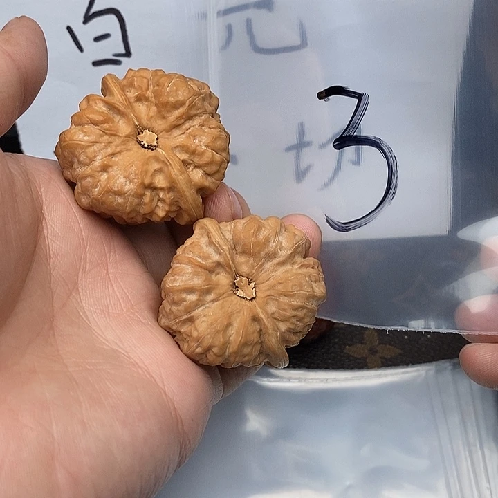 吊坠文玩核桃W683486649946974649