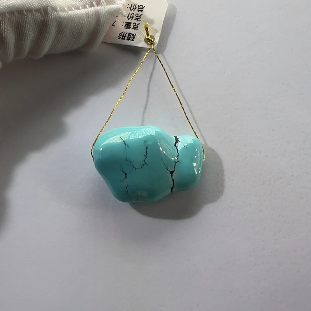 绿松石未镶嵌挂件
