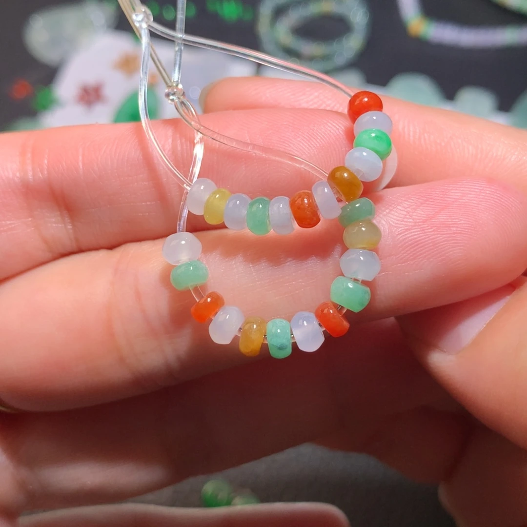 翡翠未镶嵌颈饰珠子