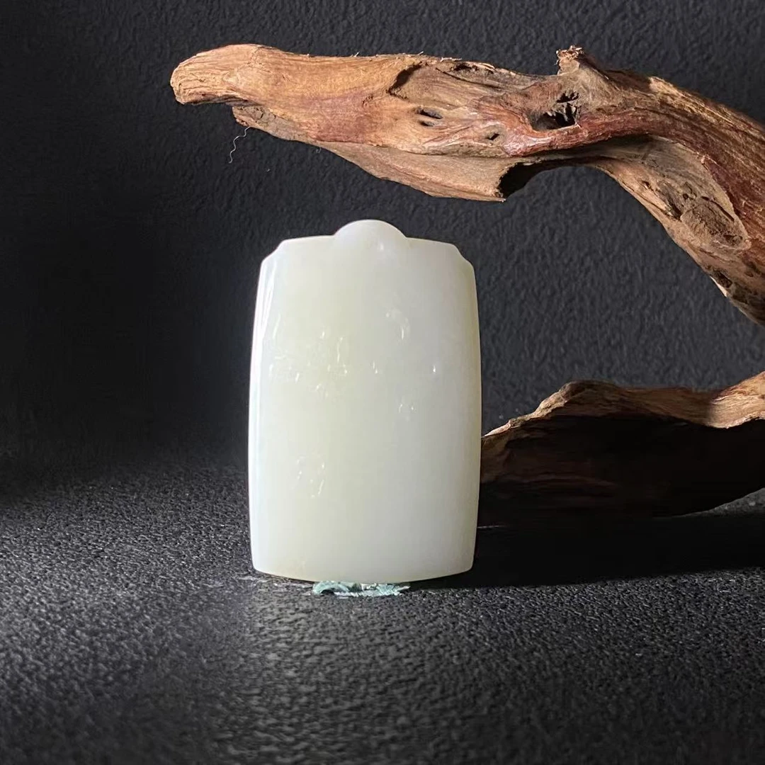 A387 和田玉吊坠  13A 8360155