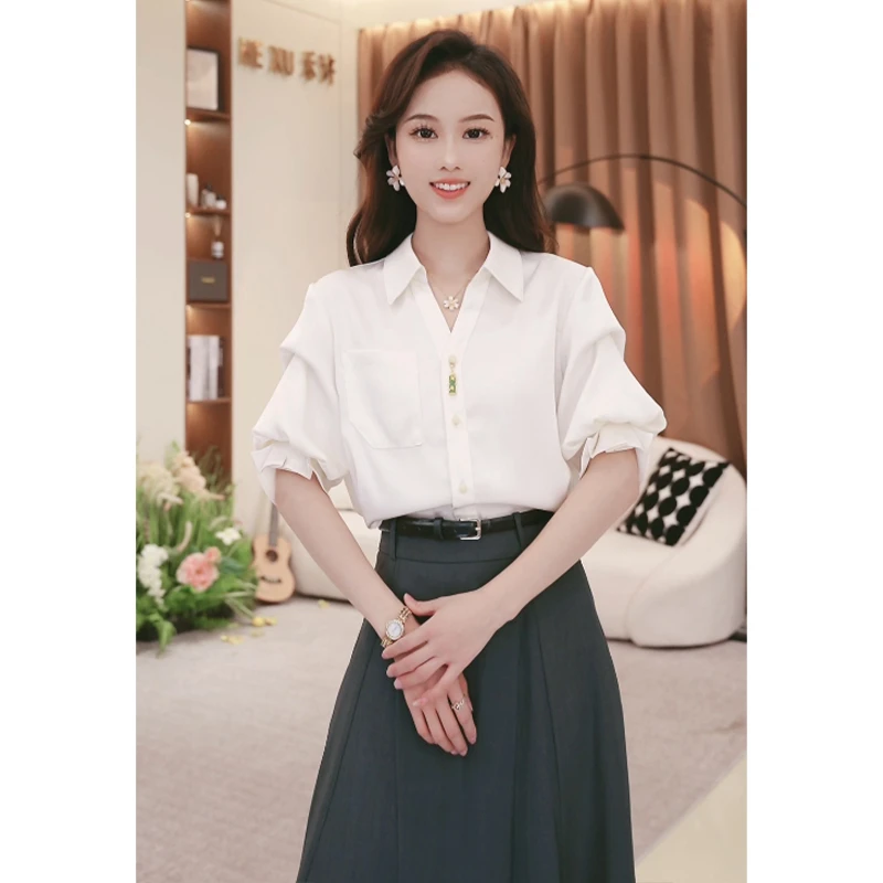 【小铃铛】TU27539法式轻熟风高级感翻领短袖衬衫女设计感别致