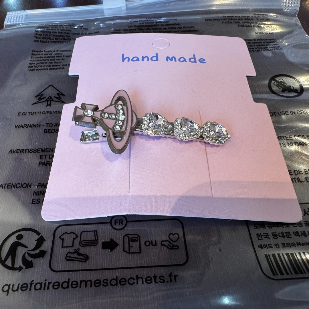 AA036 泡菜尾单西家落跑甜心粉钻边夹7cm｜淘贩