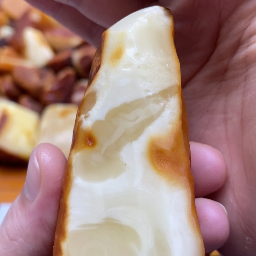 不***饱未镶嵌定制琥珀传世琥珀蜜蜡定制