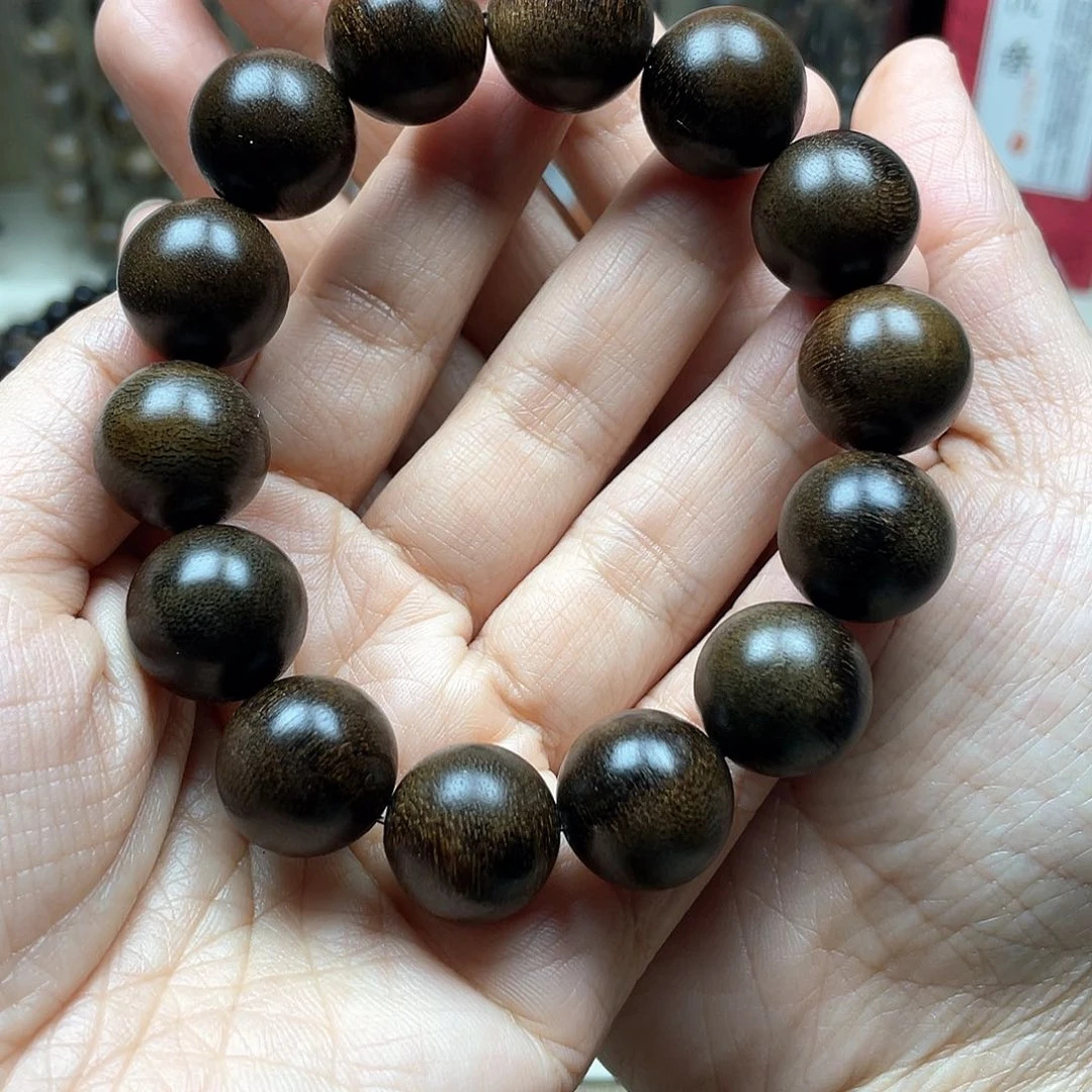 沉香手串幽*越南芽庄白奇楠