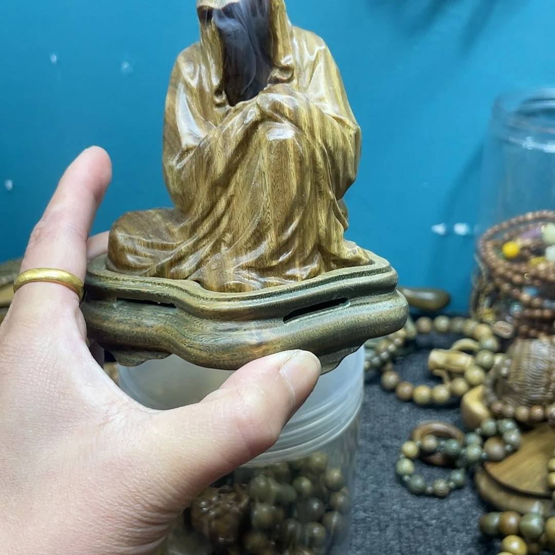 维腊木（绿檀）无事牌