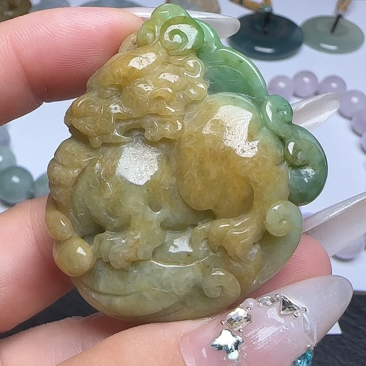 翡翠未镶嵌颈饰天然缅甸翡翠A货