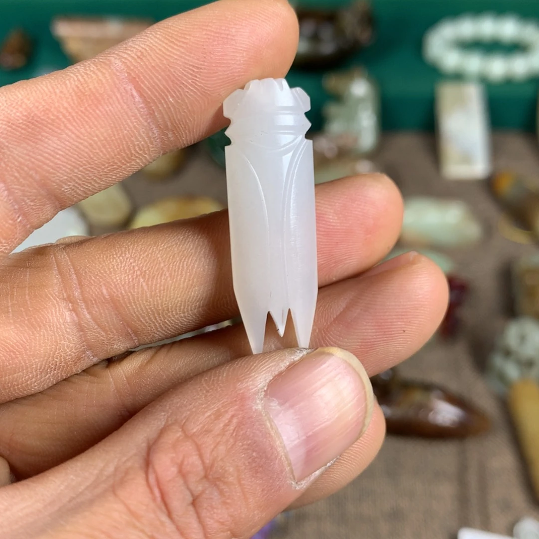 和田玉颈饰未镶嵌