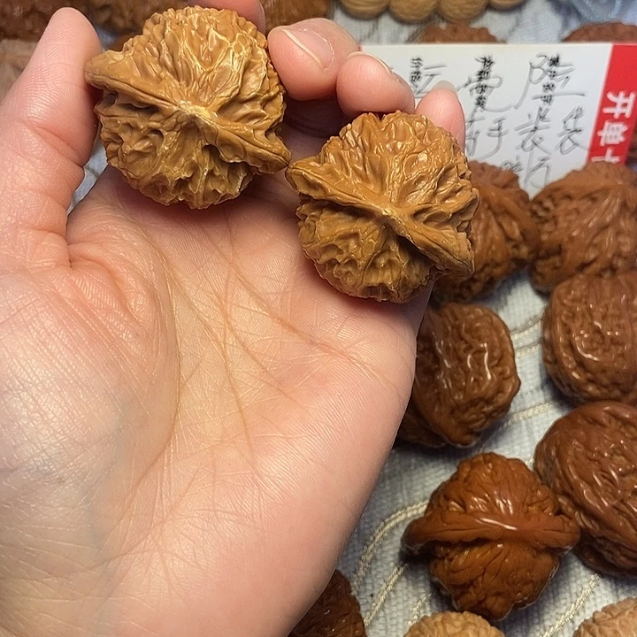 无***击文玩核桃吊坠宫灯福利