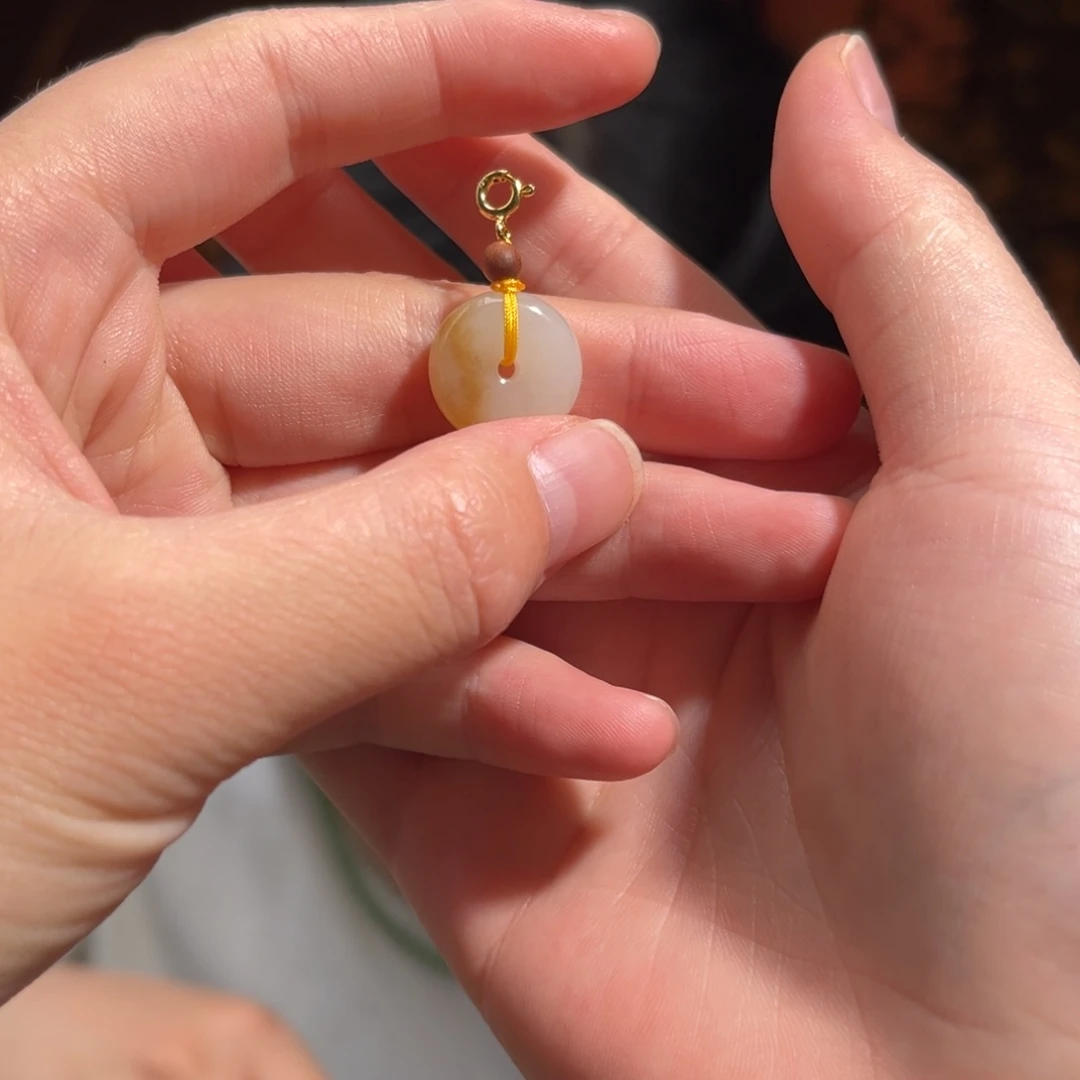 和田玉银S925镶嵌吊坠(不含链)糖白扣子99