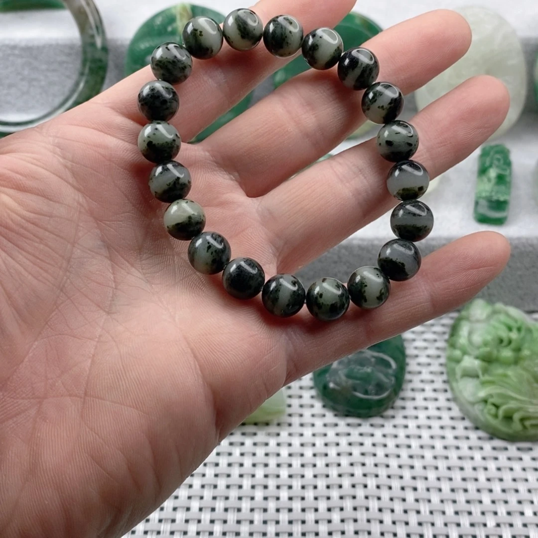 独山玉未镶嵌颈饰