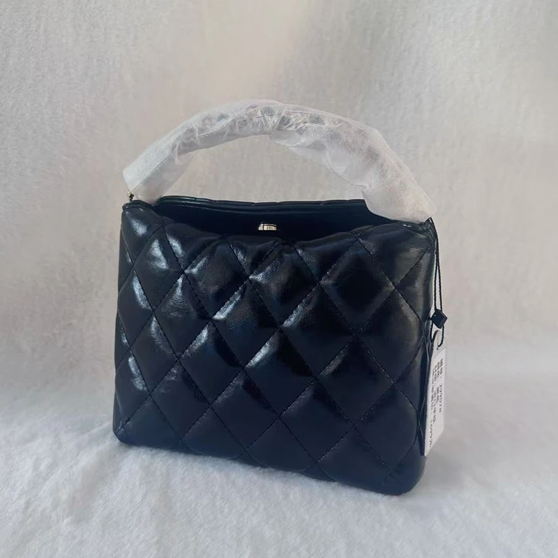 2025新款 菱格绣线手提贝壳包 29907黑色（配礼盒）