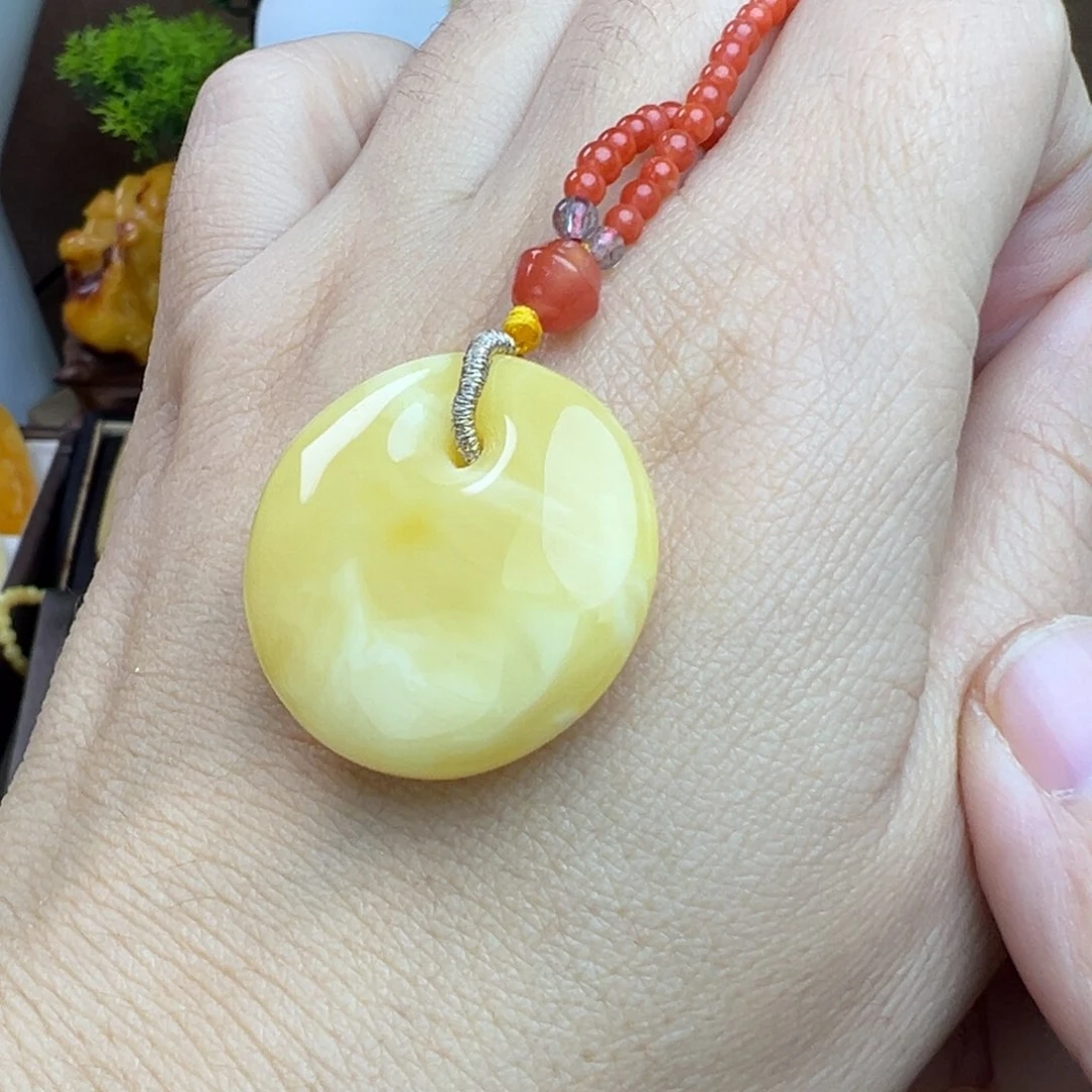 蜜蜡吊坠(赠链)未镶嵌