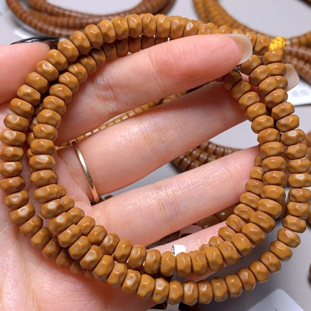 王***酥紫金鼠手串22.鼠尖料无相脖挂6.5