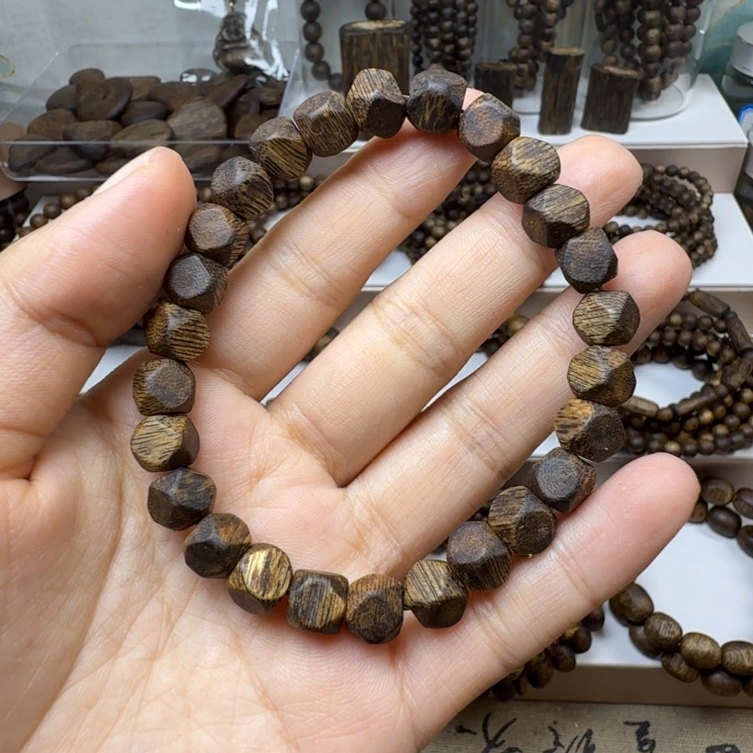 沉香沉香碎屑卡7钻石单圈