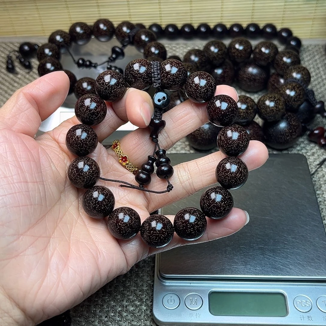 肆***安檀香紫檀（小叶紫檀）1.5 15颗 爆星