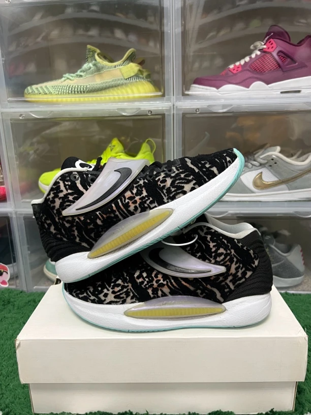 42.5码/kd14黑蓝篮球鞋/二手正品9新/鞋帮破损修复