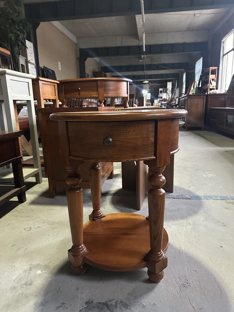 微瑕一抽屉圆边几，床头柜，美式复古角几一物一拍