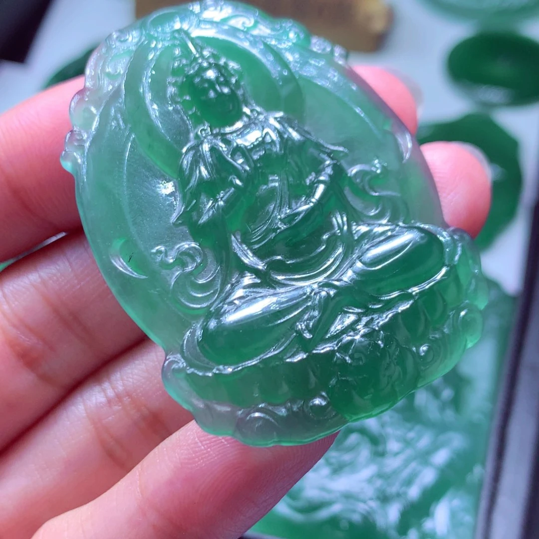 未镶嵌定制翡翠思**厚天然