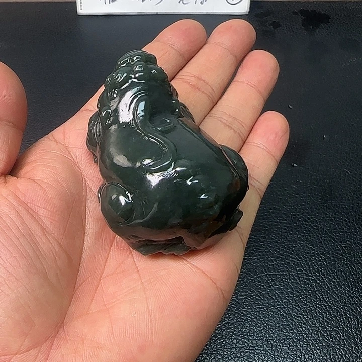 未镶嵌和田玉把件